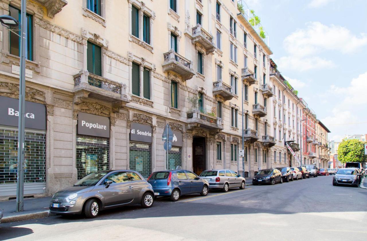 New & Cozy Apt In Porta Romana Milan Bagian luar foto