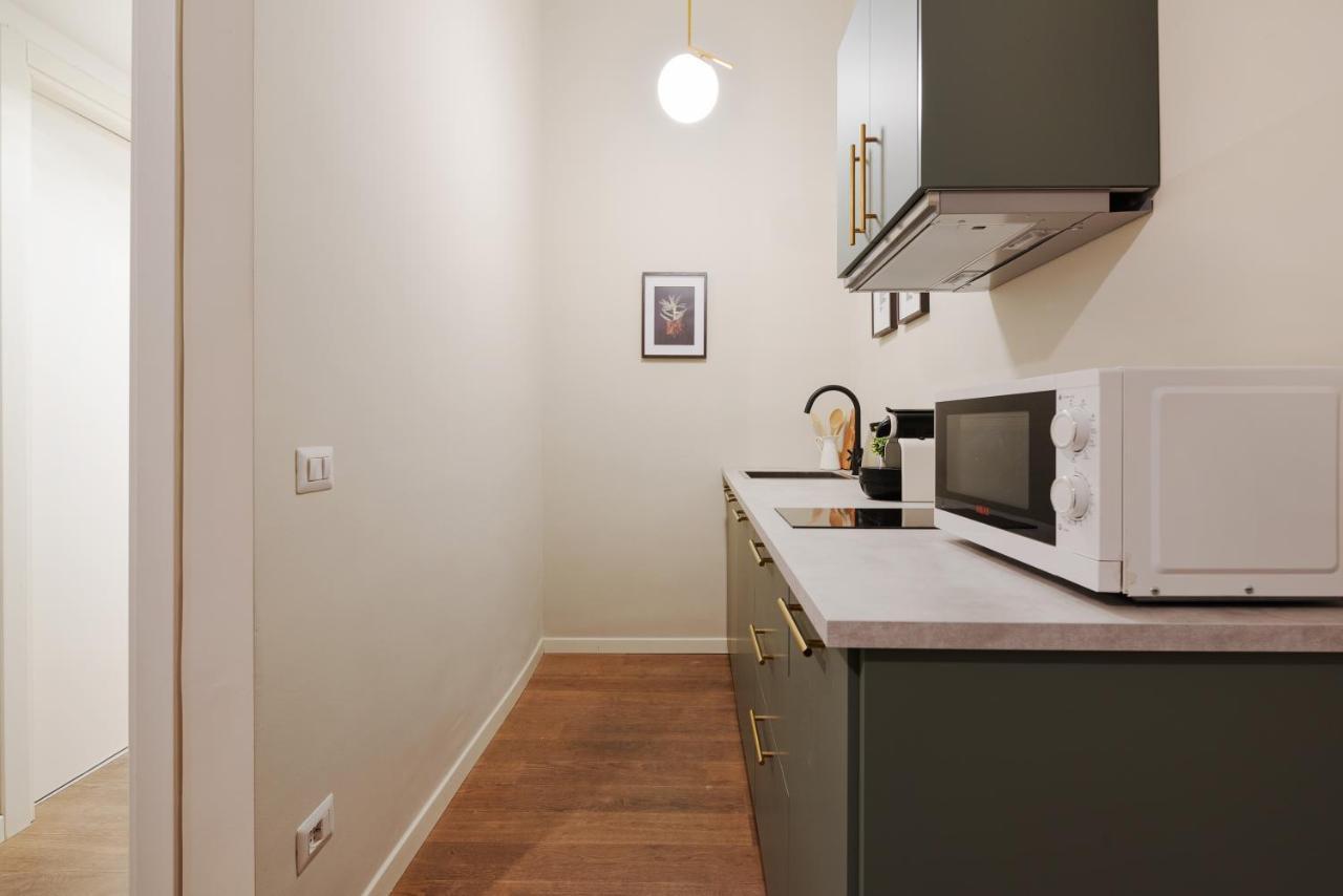New & Cozy Apt In Porta Romana Milan Bagian luar foto